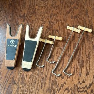 Boot pulls and boot jacks